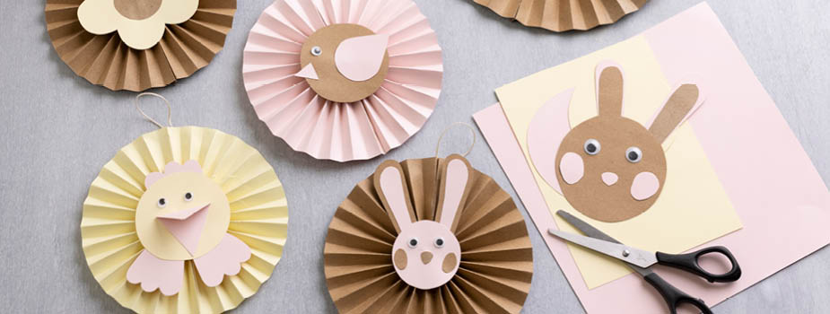 Découpes de Pâques, papier cartonné de Pâques et modèles de Pâques Découpes de Pâques, papier cartonné de Pâques et modèles de Pâques