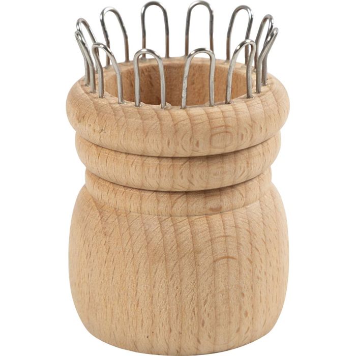 Tricotin, d 5,5 cm, dim. 6 cm, 1 pièce