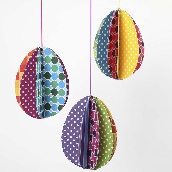 Œufs réalisés en papier cartonné Colorbar