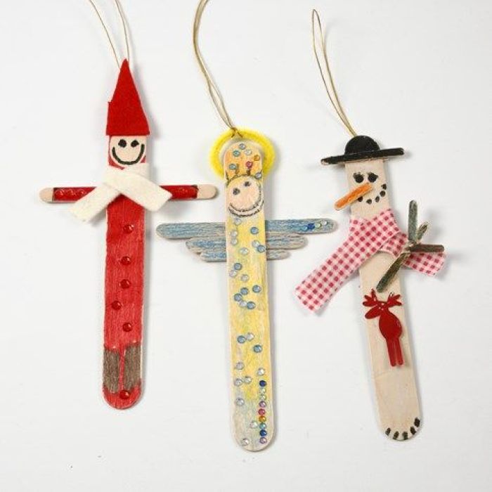 Figurines de Noël en bâtonnets de glace peints et décorés