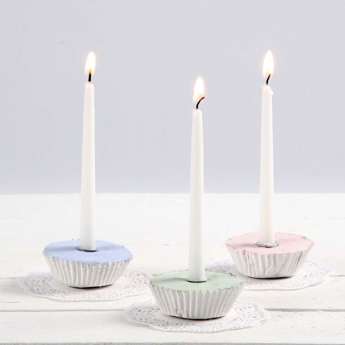 Bougeoirs en forme de muffin en plâtre
