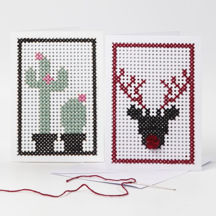 Cartes de vœux brodées avec un cactus et un renne