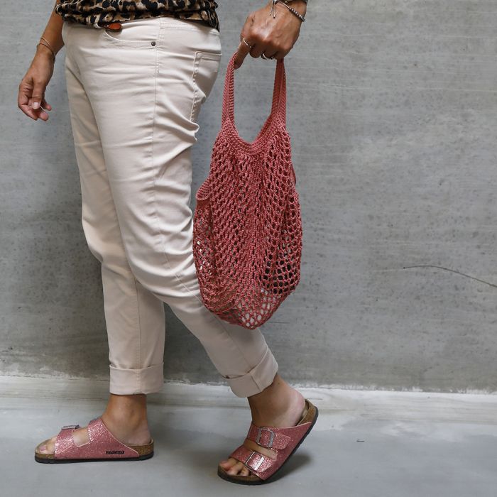 Un sac à provisions crocheté en coton