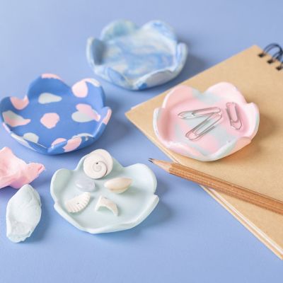 Coupelles pour petits objets, en p&acirc;te Silk Clay&reg;