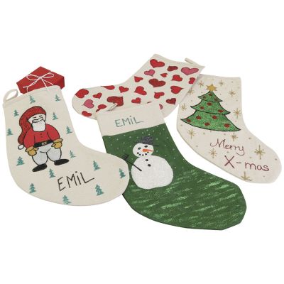 De confortables chaussettes de Noël à motifs