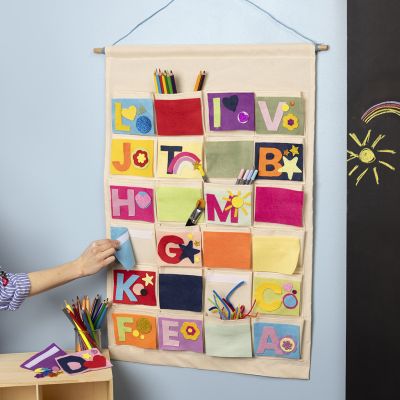 Organiseur avec espace personnel pour chaque enfant 