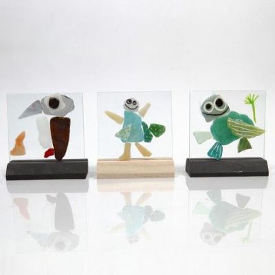 Plaques de verre avec mosa&iuml;ques