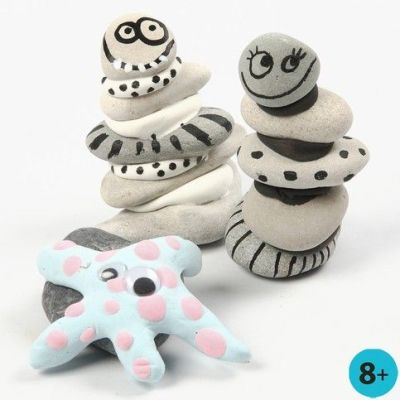 Des pierres et de la p&acirc;te Silk Clay