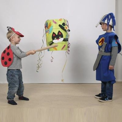 Masque en caoutchouc d&eacute;cor&eacute; pour le carnaval
