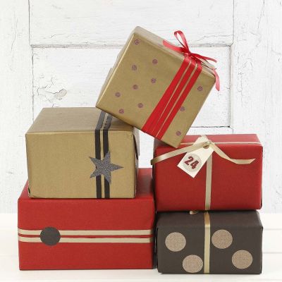 Emballage cadeau doré