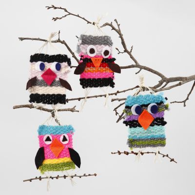 Oiseaux tissés en fil acrylique Maxi avec détails en feutre
