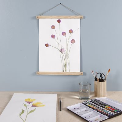 Fleur violette peinte à l’aquarelle