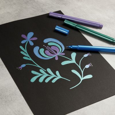 Dessin au marqueur métallique sur papier noir