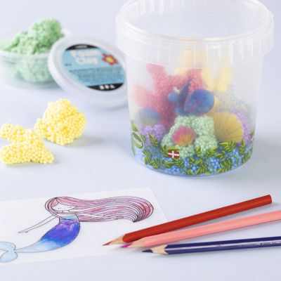 Upcycling&nbsp;&ndash; mini-aquarium fabriqu&eacute; &agrave; partir d&rsquo;un seau en plastique