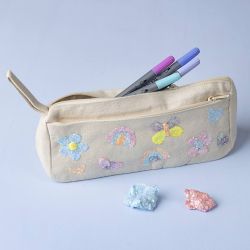 Trousse, Triangulaires, H : 8 cm, P: 6 cm, L : 22 cm, naturel clair, 1 pi&egrave;ce