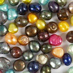 Perles d&rsquo;eau douce, d 5-6 mm, diam&egrave;tre int&eacute;rieur 0,5 mm, couleurs nacr&eacute;es, 60 pi&egrave;ces/ 1 Pq.